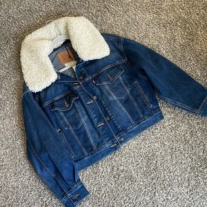 BRAND NEW WITH TAGS Levi’s Premium Denium Jacket